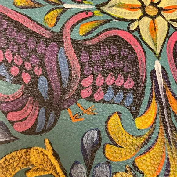 Artisan made hand painted leather backpack - Picture 4 of 10